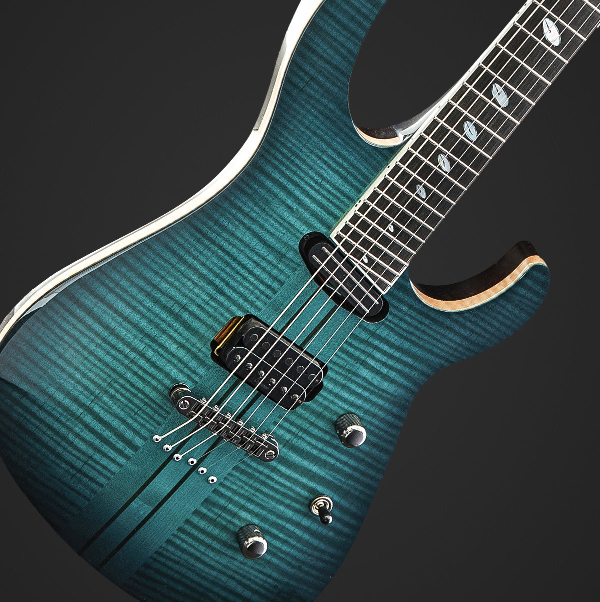 TAT Special FM-FX LTD – Caparison Guitars